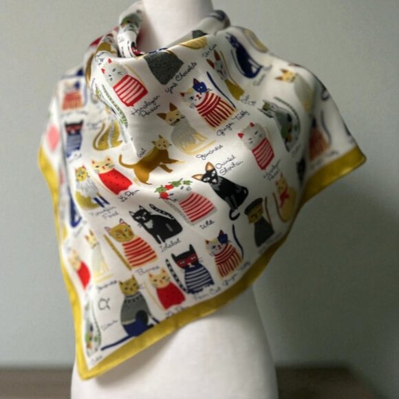 New Bandana Neckerchief Square Scarf in Retro Luxury Style - Picture 5 of 5